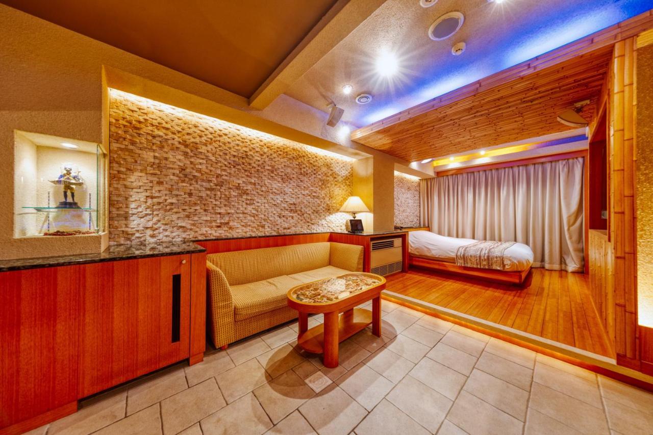 Hotel Lotus Chiba Yachiyo Exterior foto